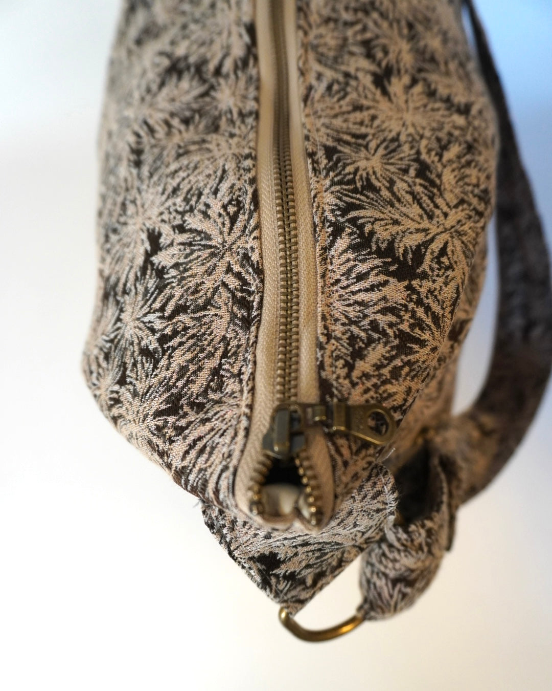 Mombag Palm