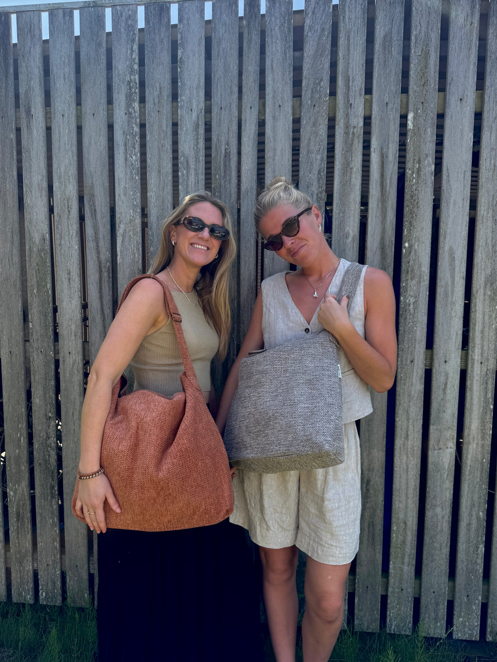 Mombag Roest