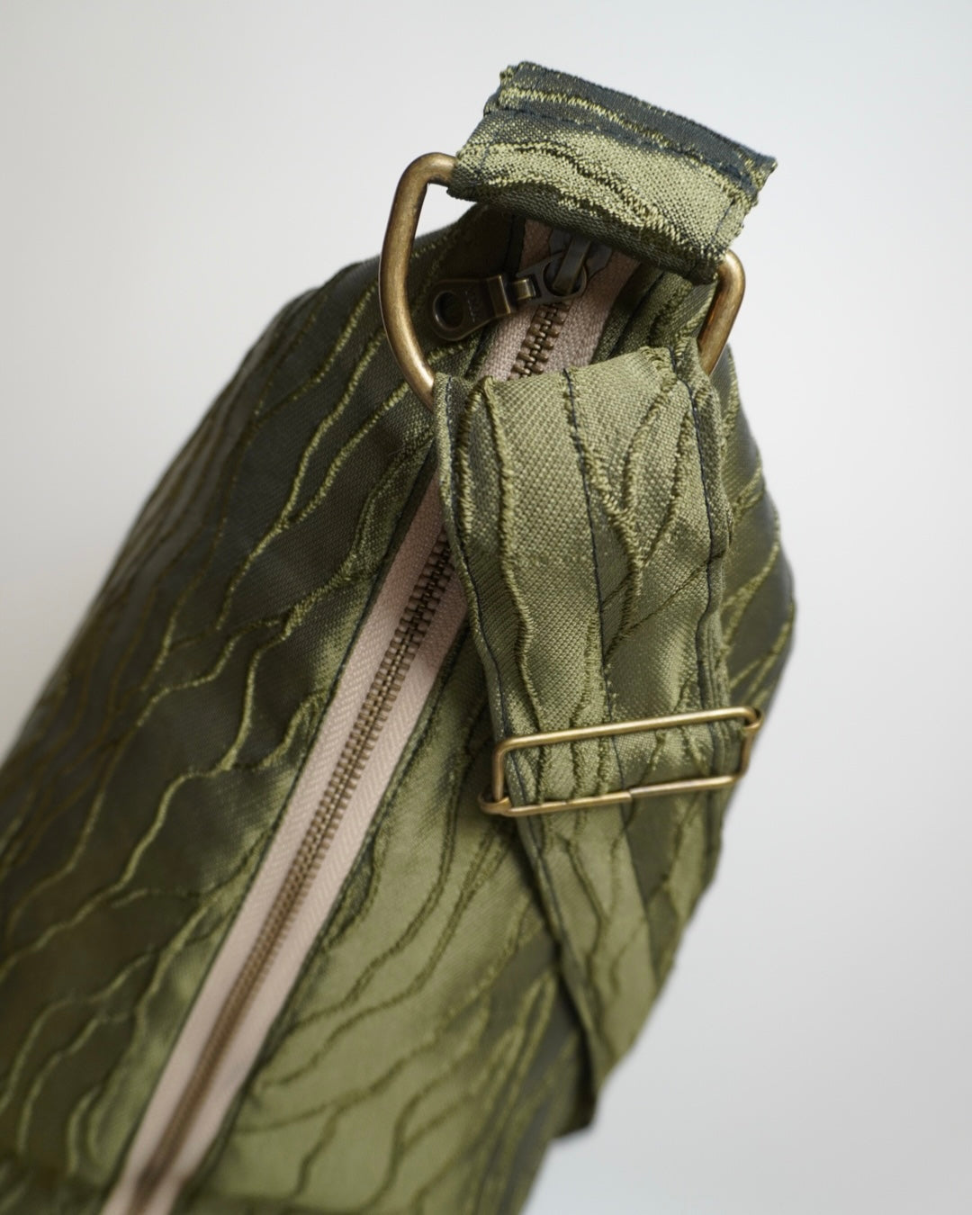 Mombag Olive Wave
