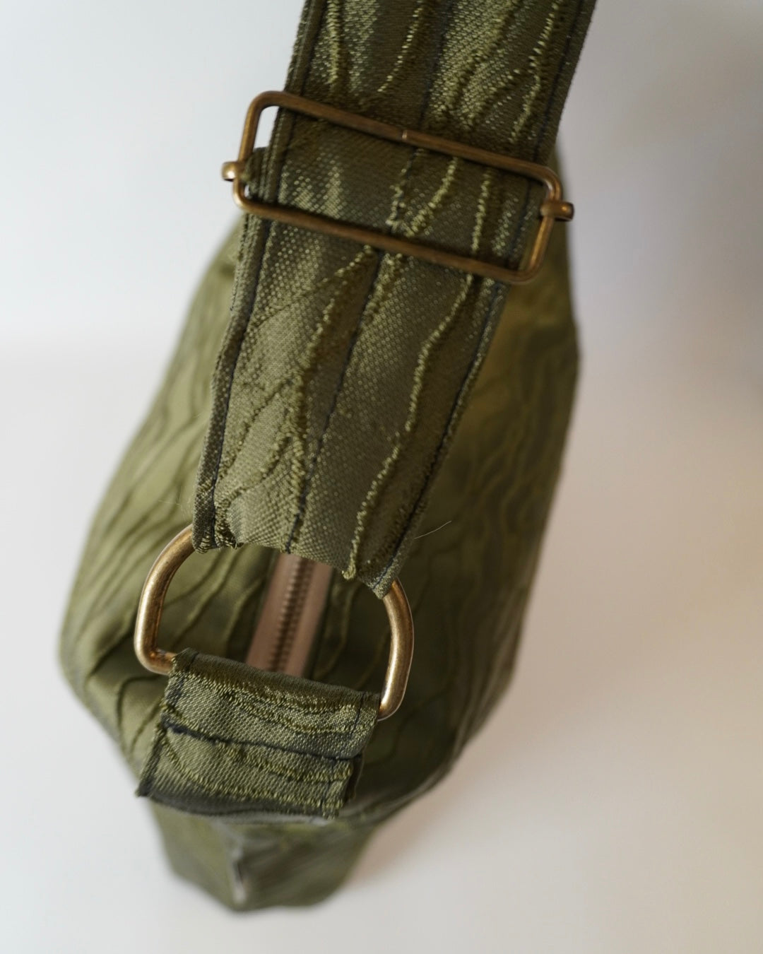 Mombag Olive Wave