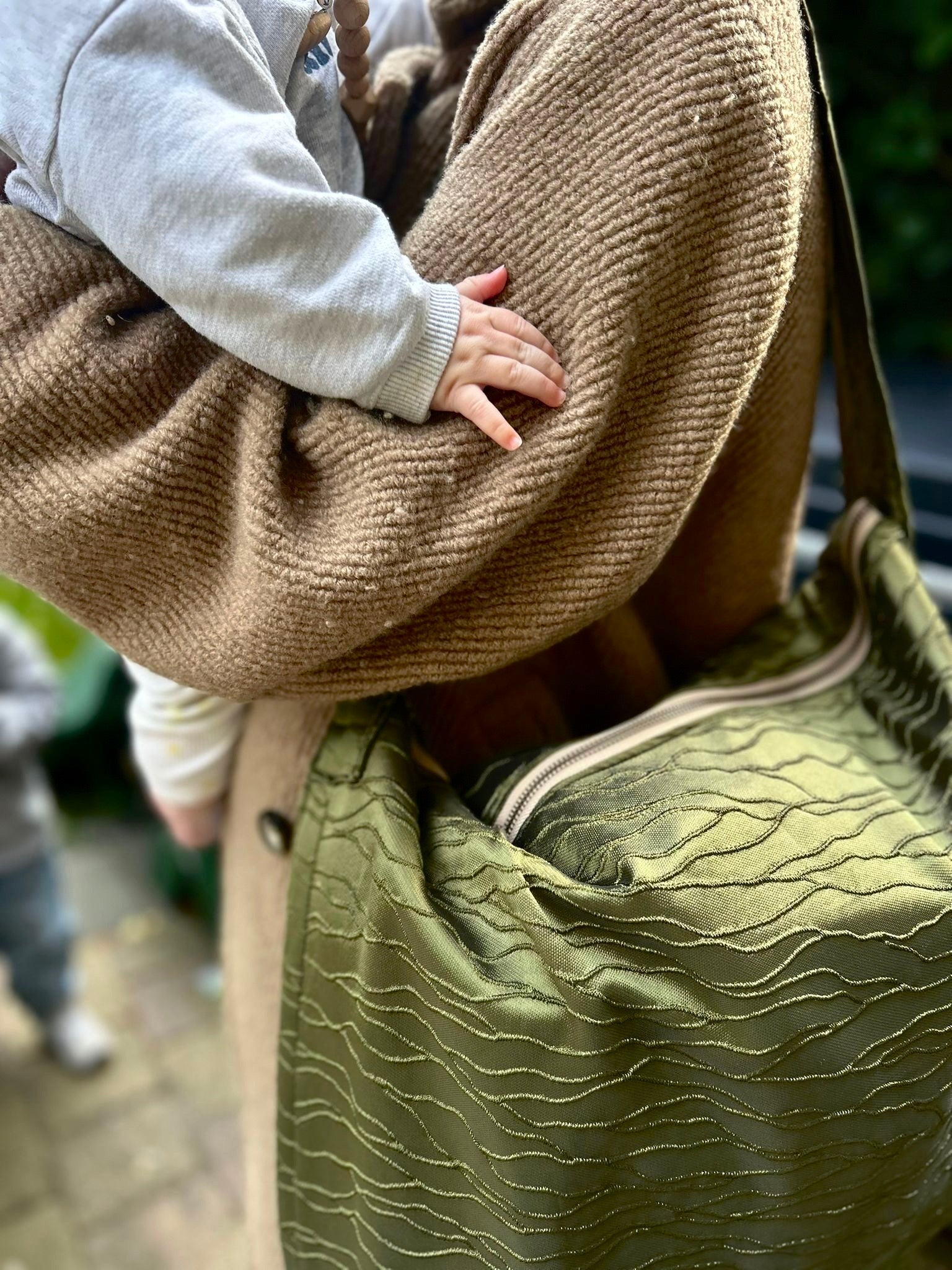 Mombag Olive Wave