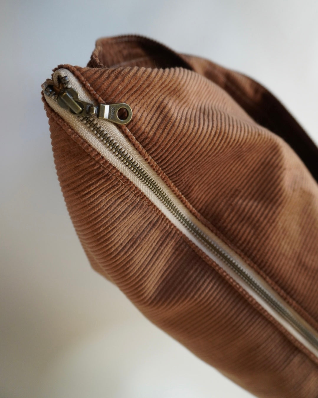 Mombag Brown Corduroy
