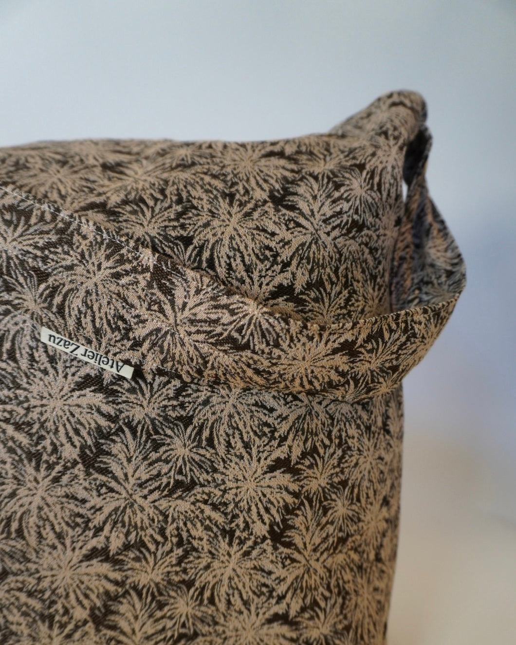 Mombag Palm