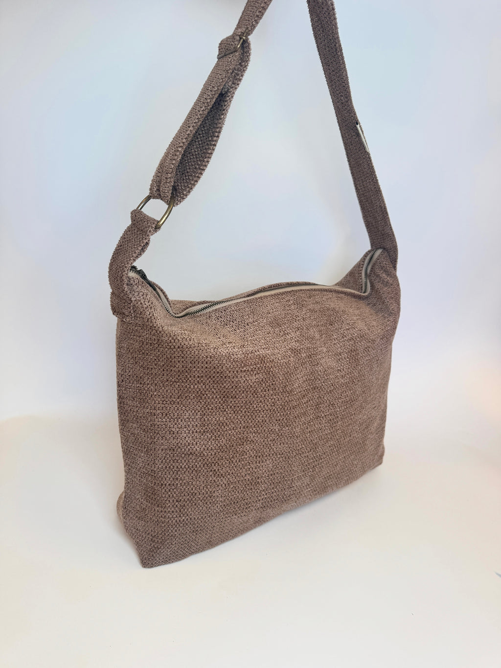 Mombag Brown