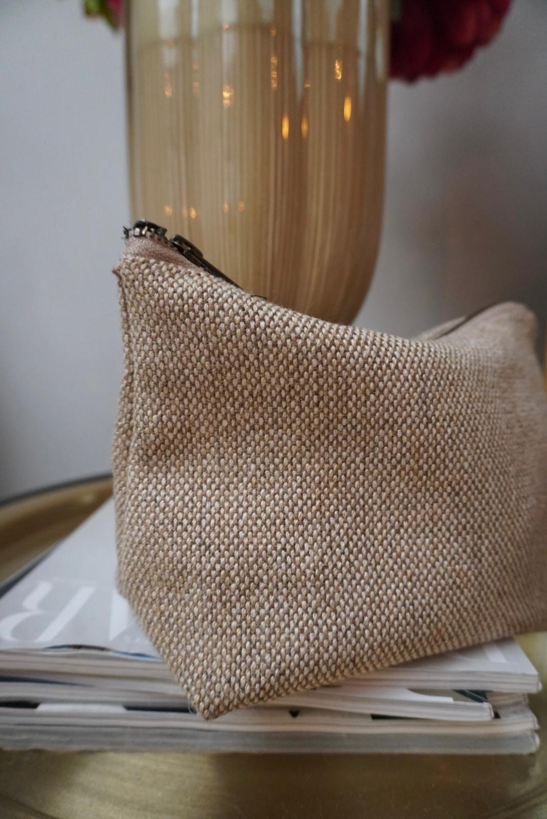 Toilettas Woven Beige